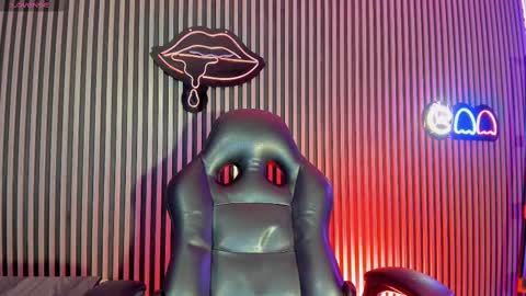 Snapshot of ryan_sailor chatting on October 6, 2025, 9:56 pm RYAN online show from October 6, 2025, 9:56 pm