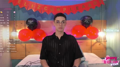 Snapshot of ryan_sailor chatting on October 8, 2025, 10:29 pm RYAN online show from October 8, 2025, 10:29 pm