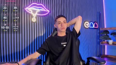 Snapshot of ryan_sailor chatting on December 2, 2025, 9:43 pm RYAN online show from December 2, 2025, 9:43 pm