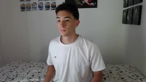 Snapshot of ryan_valentine17 chatting on June 16, 2026, 10:12 pm ryan online show from June 16, 2026, 10:12 pm