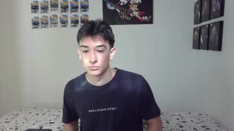 Snapshot of ryan_valentine17 chatting on June 20, 2026, 8:44 pm ryan online show from June 20, 2026, 8:44 pm