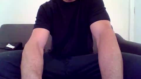 ryand066 online show from April 30, 2026, 2:18 am