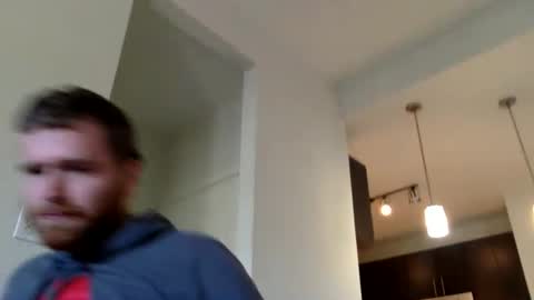 Snapshot of ryanoliver83 chatting on December 7, 2024, 7:54 pm Ryan Oliver online show from December 7, 2024, 7:54 pm