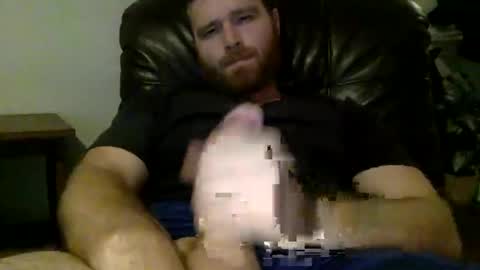 Snapshot of ryanoliver83 chatting on December 16, 2024, 2:47 am Ryan Oliver online show from December 16, 2024, 2:47 am