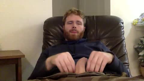 Snapshot of ryanoliver83 chatting on January 18, 2025, 12:02 am Ryan Oliver online show from January 18, 2025, 12:02 am
