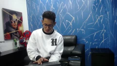 Snapshot of ryanpricee chatting on December 7, 2024, 5:09 pm RyanPricee online show from December 7, 2024, 5:09 pm