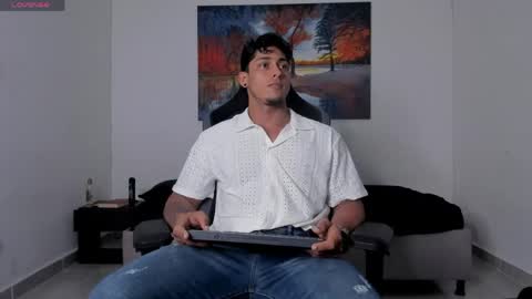 ryanwhite3 online show from April 26, 2026, 7:55 pm