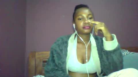 Snapshot of rycie chatting on November 8, 2025, 11:14 pm Rycie online show from November 8, 2025, 11:14 pm