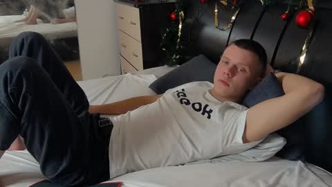 ryker_rr online show from December 18, 2024, 11:30 pm