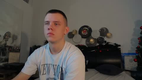 ryker_rr online show from December 22, 2024, 1:23 am