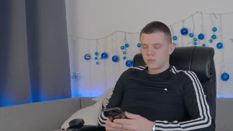 ryker_rr online show from December 27, 2024, 10:48 pm