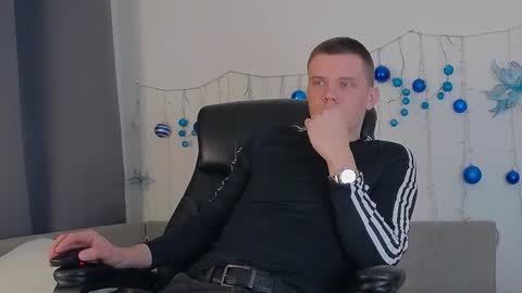 ryker_rr online show from December 28, 2024, 7:54 pm