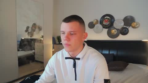 ryker_rr online show from January 8, 2025, 1:42 am