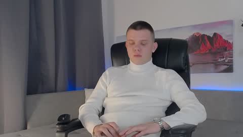 ryker_rr online show from January 14, 2025, 7:43 pm