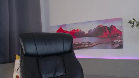 ryker_rr online show from January 24, 2025, 1:45 am