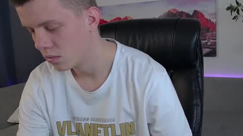 ryker_rr online show from January 27, 2025, 4:09 am