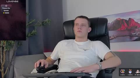 ryker_rr online show from February 1, 2025, 2:26 am