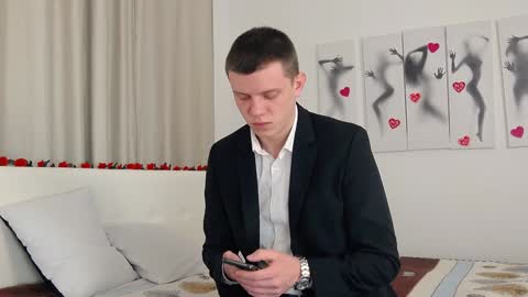 ryker_rr online show from February 5, 2025, 5:41 am