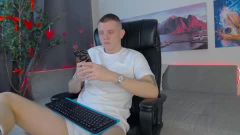 ryker_rr online show from February 9, 2025, 5:08 am