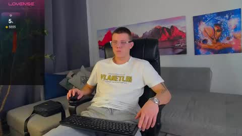 ryker_rr online show from February 27, 2025, 11:59 pm