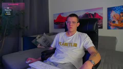 ryker_rr online show from March 1, 2025, 2:48 am