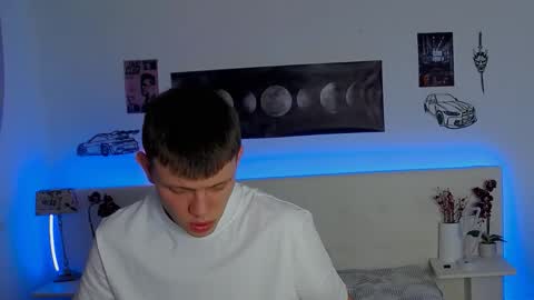 ryker_rr online show from February 4, 2026, 3:23 am