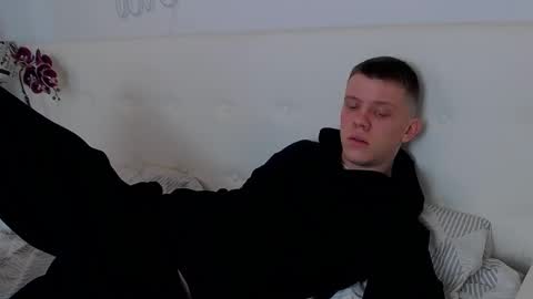 ryker_rr online show from February 6, 2026, 10:18 am