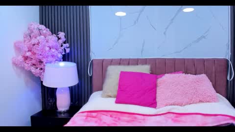 Snapshot of rynnaa chatting on March 12, 2026, 4:18 am rynnaa online show from March 12, 2026, 4:18 am