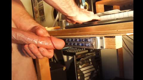 Snapshot of rynoxox chatting on October 1, 2025, 5:02 am rynoxox online show from October 1, 2025, 5:02 am