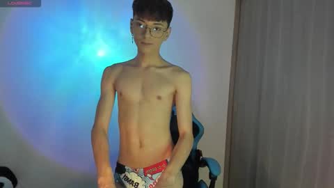 Snapshot of ryo_bleu chatting on March 7, 2026, 4:09 am RYO BLEU online show from March 7, 2026, 4:09 am