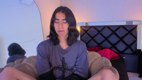 Ryo online show from May 8, 2026, 4:51 am