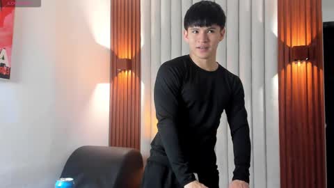 Ryo Kush online show from February 12, 2026, 3:56 am