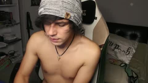 Ryot3 online show from November 17, 2025, 3:12 am