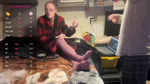 RyTracey2024 online show from November 15, 2025, 1:36 am