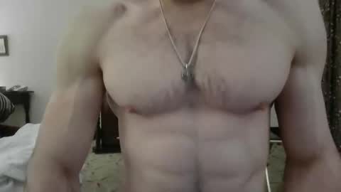 Snapshot of ryyyyye2020 chatting on October 25, 2025, 6:46 pm ryyyyye2020 online show from October 25, 2025, 6:46 pm