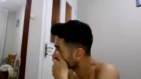 Snapshot of s2ici chatting on October 13, 2025, 6:52 pm s2ici online show from October 13, 2025, 6:52 pm