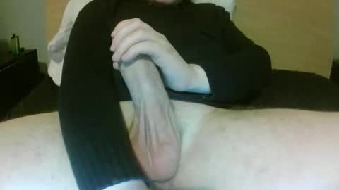 Snapshot of s3xyc0upl398 chatting on February 3, 2026, 8:19 am s3xyc0upl398 online show from February 3, 2026, 8:19 am