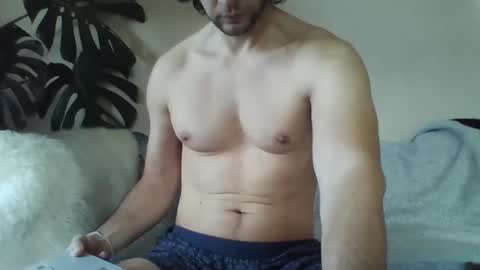 Snapshot of s43_ chatting on October 28, 2025, 11:47 am s43_ online show from October 28, 2025, 11:47 am