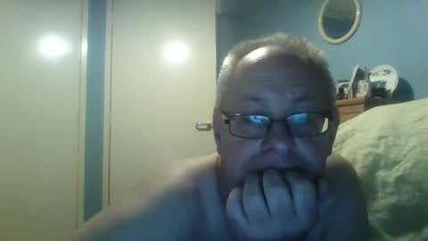 Snapshot of s536sny18 chatting on September 25, 2025, 7:17 pm s536sny18 online show from September 25, 2025, 7:17 pm