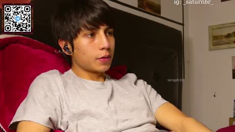 Snapshot of s_a_t_u_r_n chatting on December 17, 2024, 7:29 am ST online show from December 17, 2024, 7:29 am