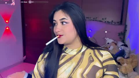 S H A R O N model independient online show from April 8, 2026, 2:44 am