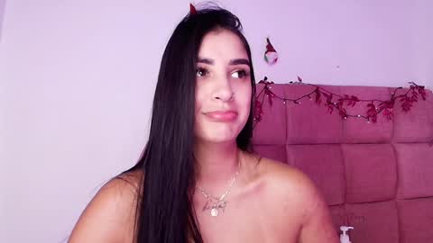 Snapshot of s_samanthax chatting on December 31, 2024, 9:21 am Samantha online show from December 31, 2024, 9:21 am