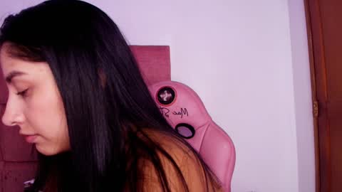 Snapshot of s_samanthax chatting on February 1, 2025, 9:21 am Samantha online show from February 1, 2025, 9:21 am