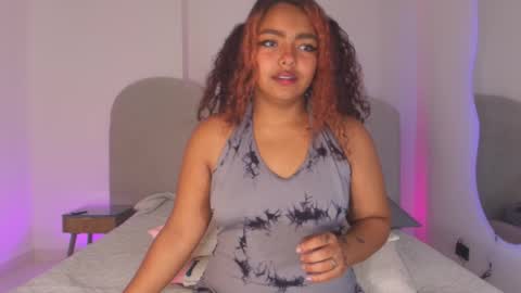 Snapshot of s_sofia_ chatting on January 8, 2026, 11:56 am s_sofia_ online show from January 8, 2026, 11:56 am