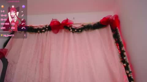 saalomee 1 online show from December 17, 2024, 6:42 pm