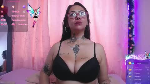 saalomee 1 online show from December 31, 2024, 4:35 pm