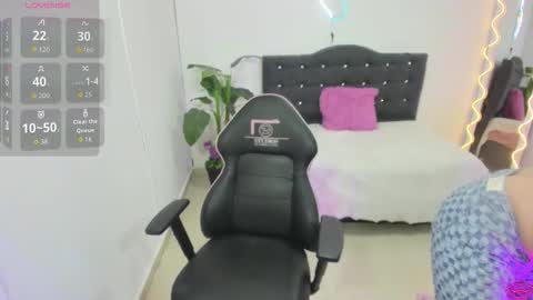 Snapshot of saaya_tay chatting on September 24, 2025, 3:10 am saaya_tay online show from September 24, 2025, 3:10 am