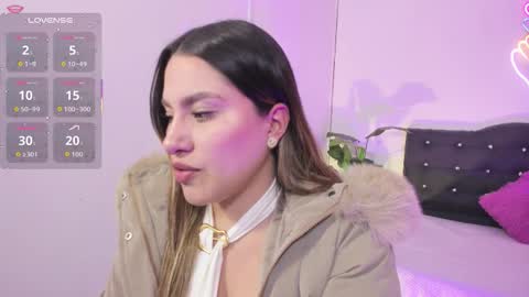 Snapshot of saaya_tay chatting on October 13, 2025, 3:06 am saaya_tay online show from October 13, 2025, 3:06 am