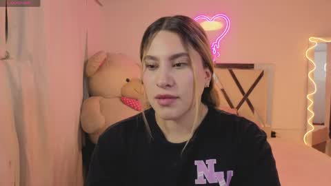 saaya_tay online show from May 12, 2026, 4:20 am