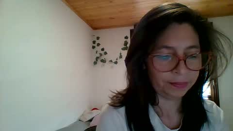 Snapshot of sabinadeluxe_cg chatting on October 7, 2025, 9:01 pm sabinadeluxe_cg online show from October 7, 2025, 9:01 pm
